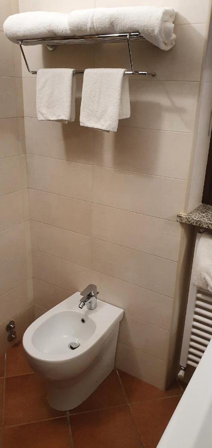 Il Carrettino Country Hotel Tortona Luaran gambar