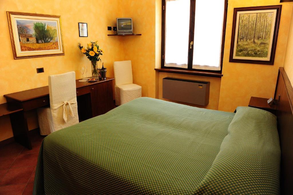 Il Carrettino Country Hotel Tortona Bilik gambar